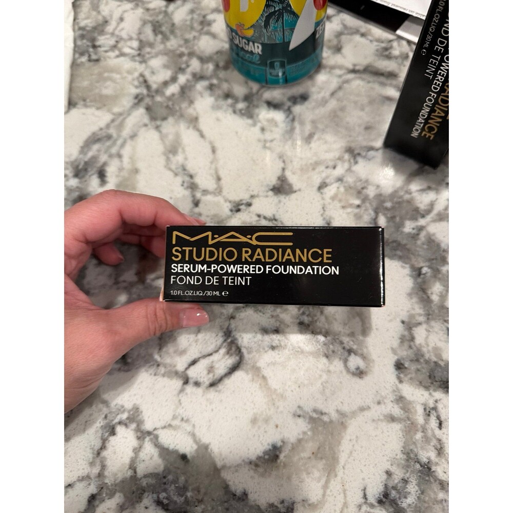 MAC Studio radiance serum-powered foundation